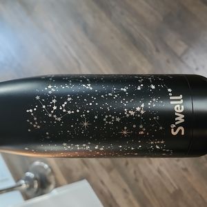 Swell Bottle Black Constellations